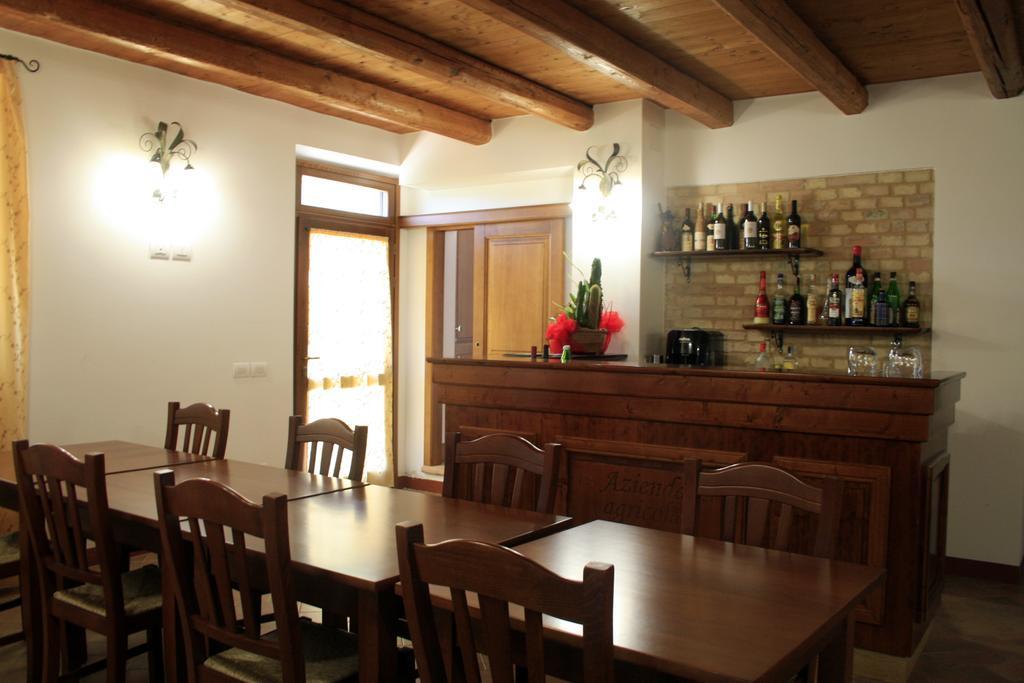 Agriturismo Fara Hotel Montegiorgio Luaran gambar